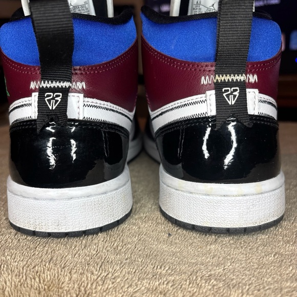 Size 8.5 - Air Jordan 1 SE Mid Multi-Color Women’s DB5454-001 - Picture 10 of 10